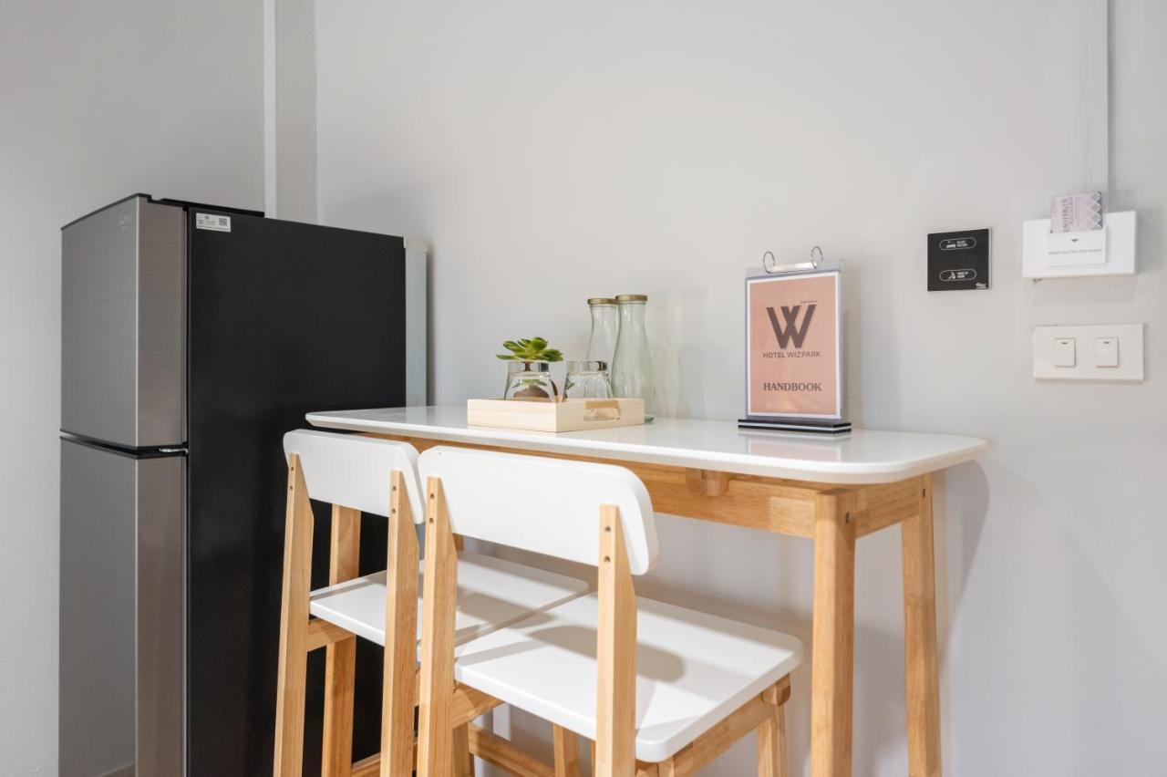 Hotel Wizpark Ratchada Bangkok Luaran gambar